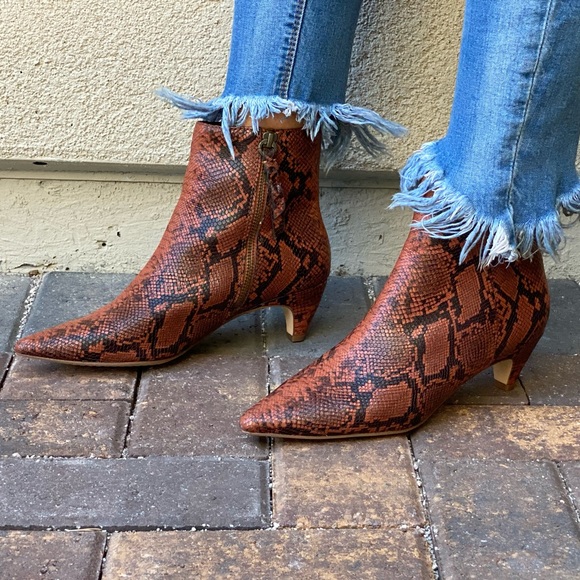 Genuine Leather Exotic Kitten Heel Pointy Toe Boot - Picture 4 of 11